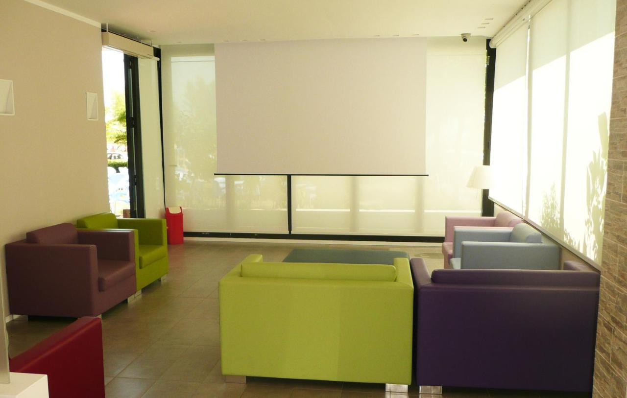 Hotel Narcisi Roseto Degli Abruzzi Esterno foto